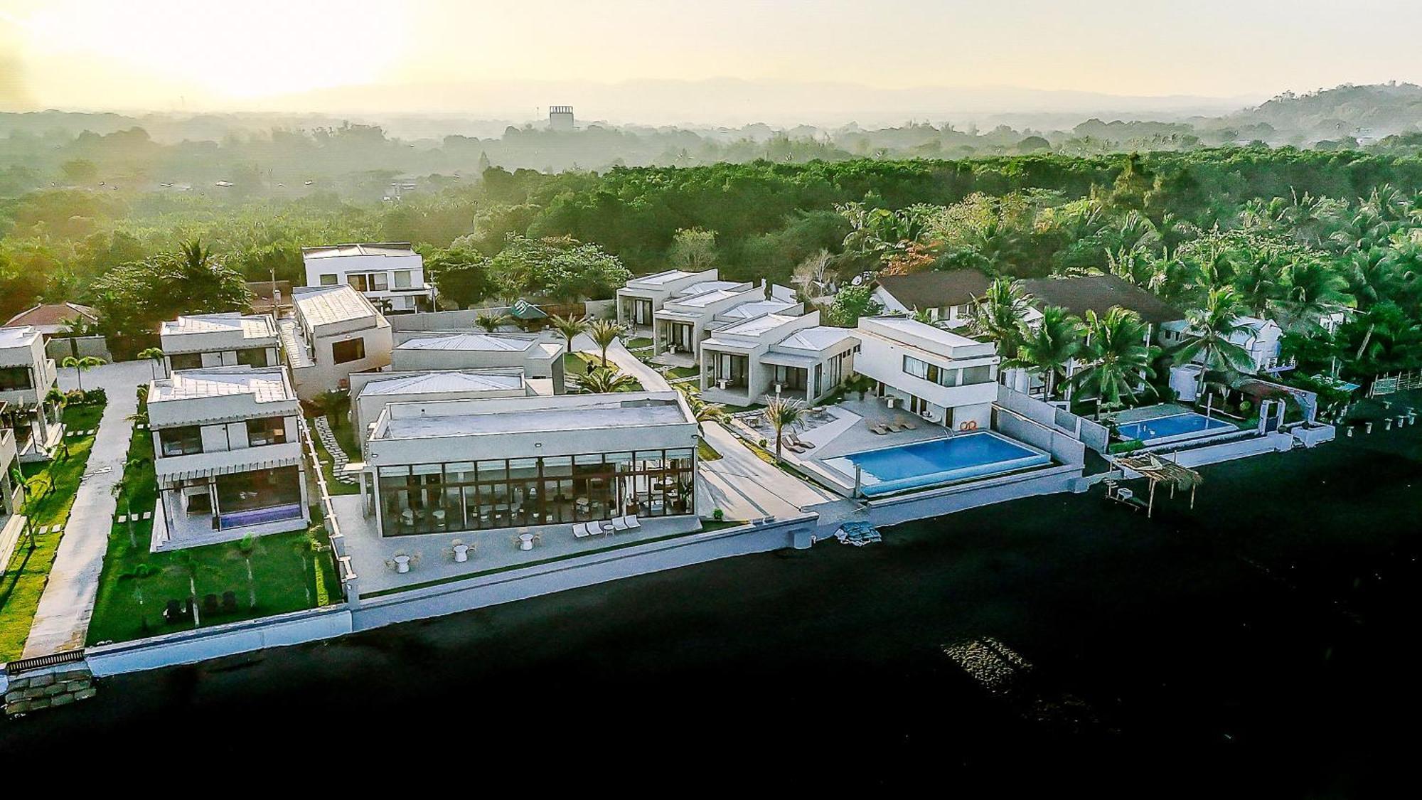 Tana Beach Villas Lian Bagian luar foto